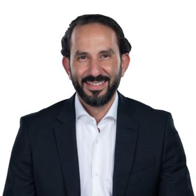 Ussama Dahabiyeh, photo 1