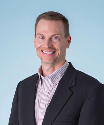 Adam Kendal, photo 2