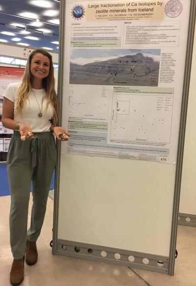 Claire Nelson, photo 1