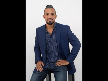 Dmitri Dawkins, photo 2