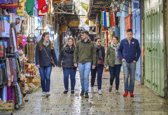 Samantha Fisher, photo 1