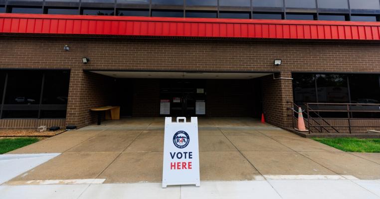 Todd Radford, photo 1