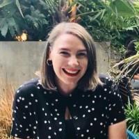 Victoria E., photo 1