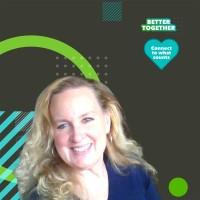 Tina Gregory, photo 1