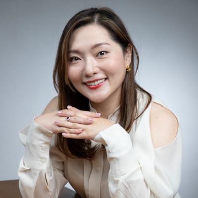 Angie Chung, photo 1