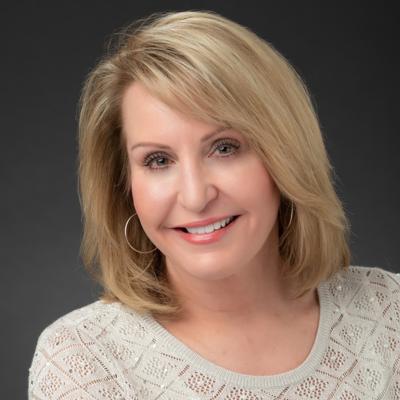 Donna Moore, photo 1