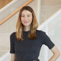 Laura Minns, photo 2