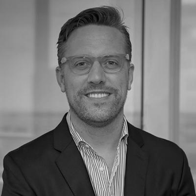 Alfonso Paredes, photo 2