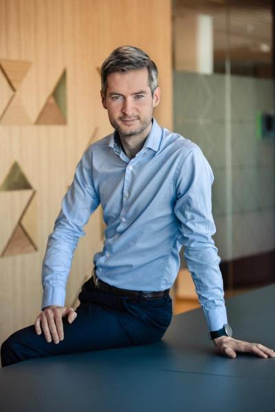 Christopher Magnus, photo 2