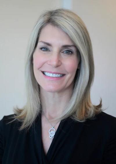 Carly Toward, photo 1