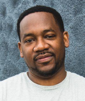 Julian Saunders, photo 2