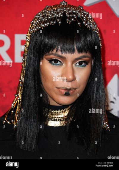 Dinah Gough, photo 1