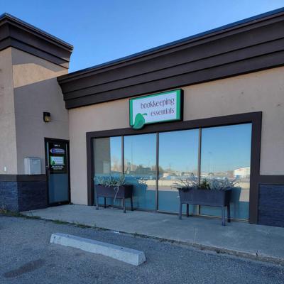 Cheely Canafor, photo 1