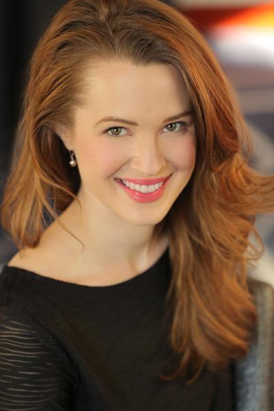 Hannah Earl, photo 1