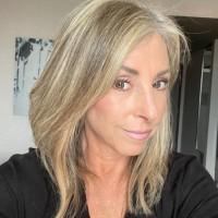 Hillary Quinn, photo 2