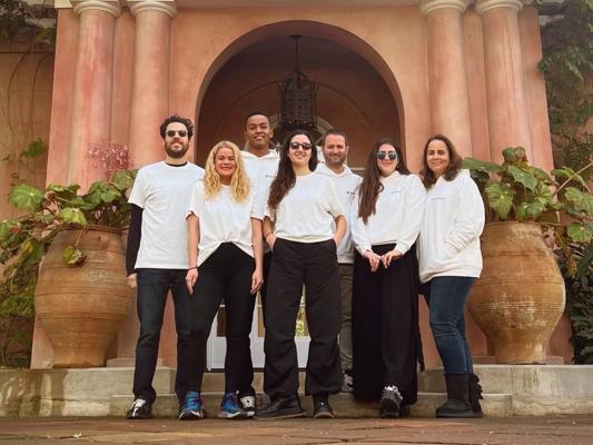 Olivia Dell, photo 2