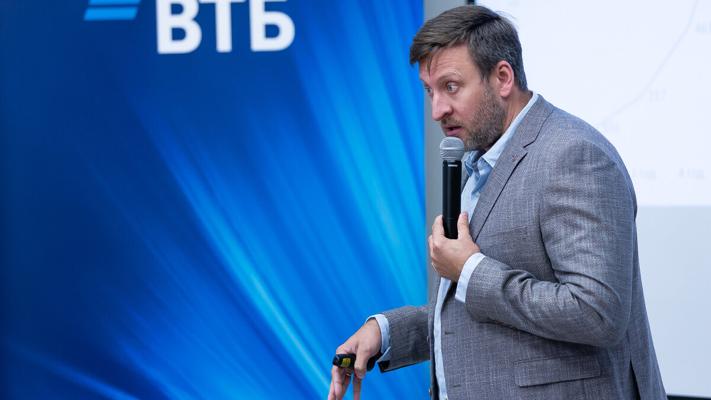 Олег Пономарев, photo 2