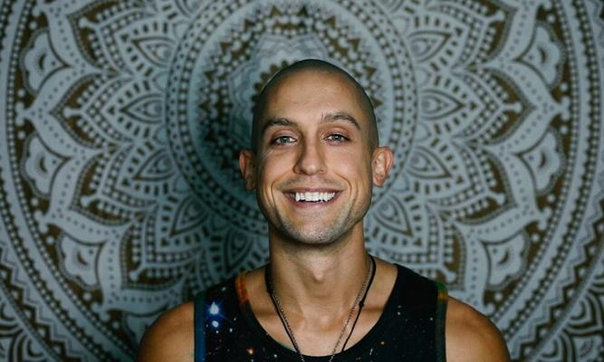 Robert Weeks, photo 1