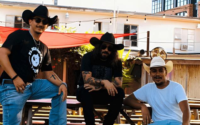 Tommy Marquez, photo 1