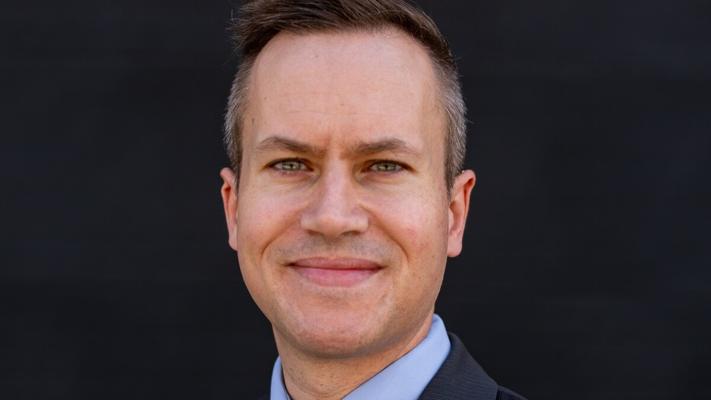 Matt Varilek, photo 1