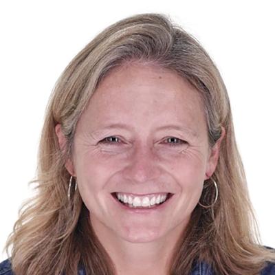 Laura Small, photo 1