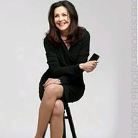 Liz McQueen, photo 2