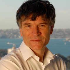 Gordon Weiss, photo 1