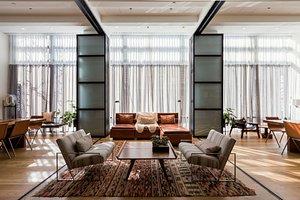 Jane Sriprayul, photo 2