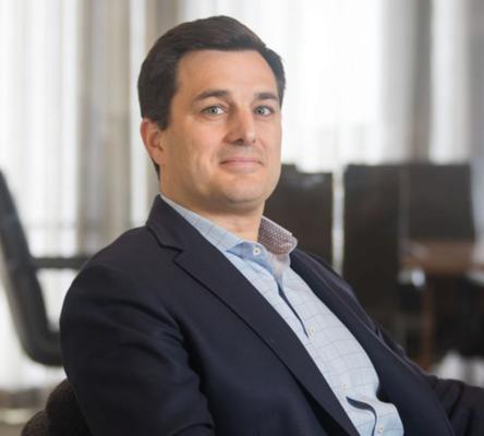 Mathew Hein, photo 1