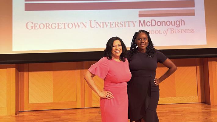 Alicia Petross, photo 1