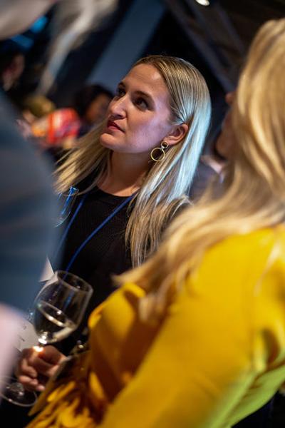 Cassie Willard, photo 2