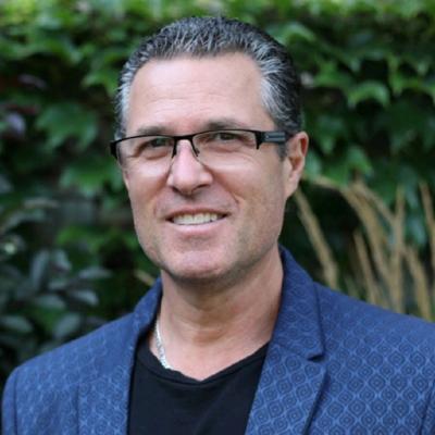 Sara Karpen, photo 2