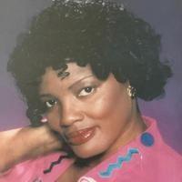 Shirley Thomas, photo 1