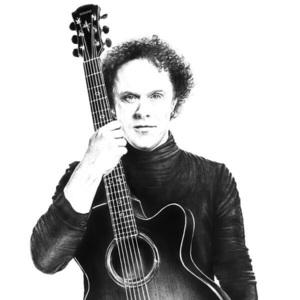 Daniel Cavanagh, photo 2