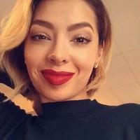 Julia Salas, photo 1