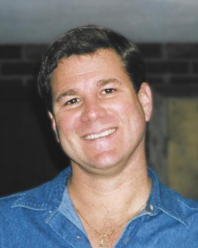 Edward Dias, photo 1