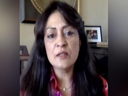 Lata Krishnan, photo 2