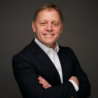 Eric Sanders, photo 2