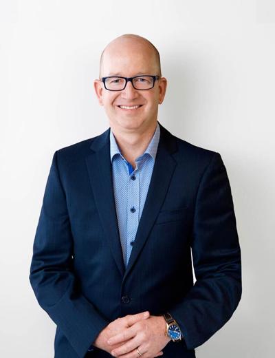 Grant Waldeck, photo 2