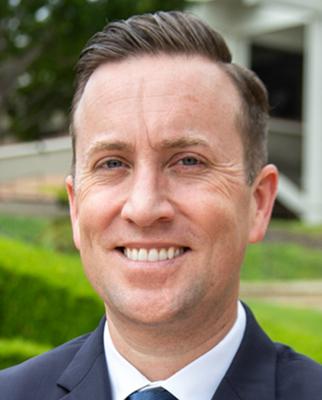 Miles Nevin, photo 1