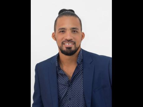 Dmitri Dawkins, photo 1