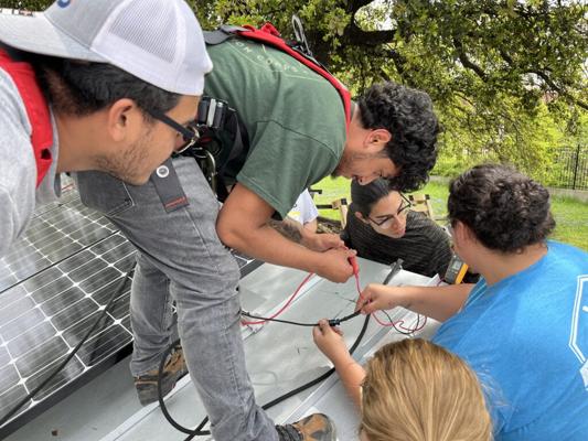 Dylan Wallace, photo 2