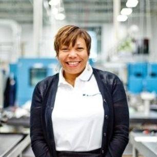 Tonit Calaway, photo 1