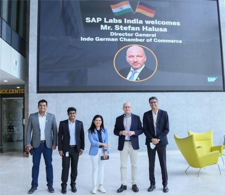 Moumita Bera, photo 2