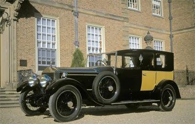 Caroline Harrison, photo 1