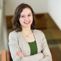 Emily Passer, photo 2