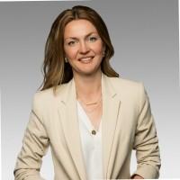 Jennifer Hess, photo 1