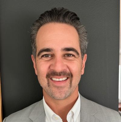 Kevin Larsen, photo 1