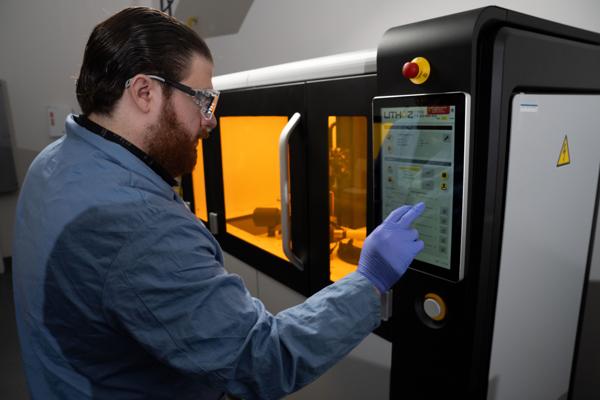 Ellington Ellis, photo 1