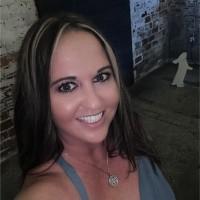 Tiffany Cox, photo 1